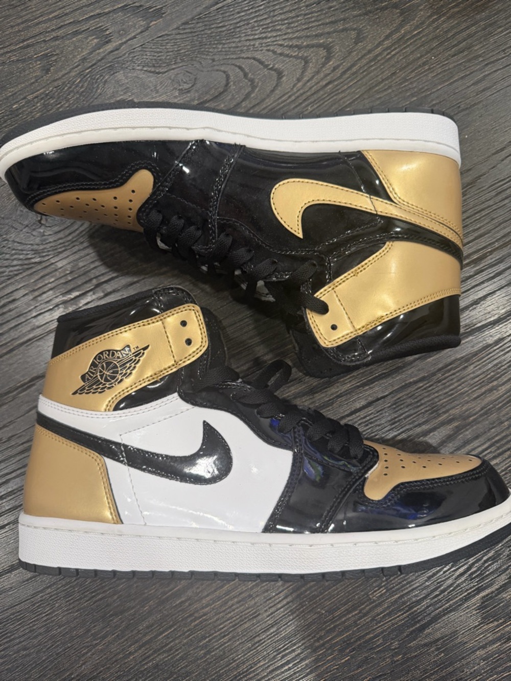 Air Jordan 1 Retro OG NRG High Gold Toe Black White Patent Men’s size 10.5